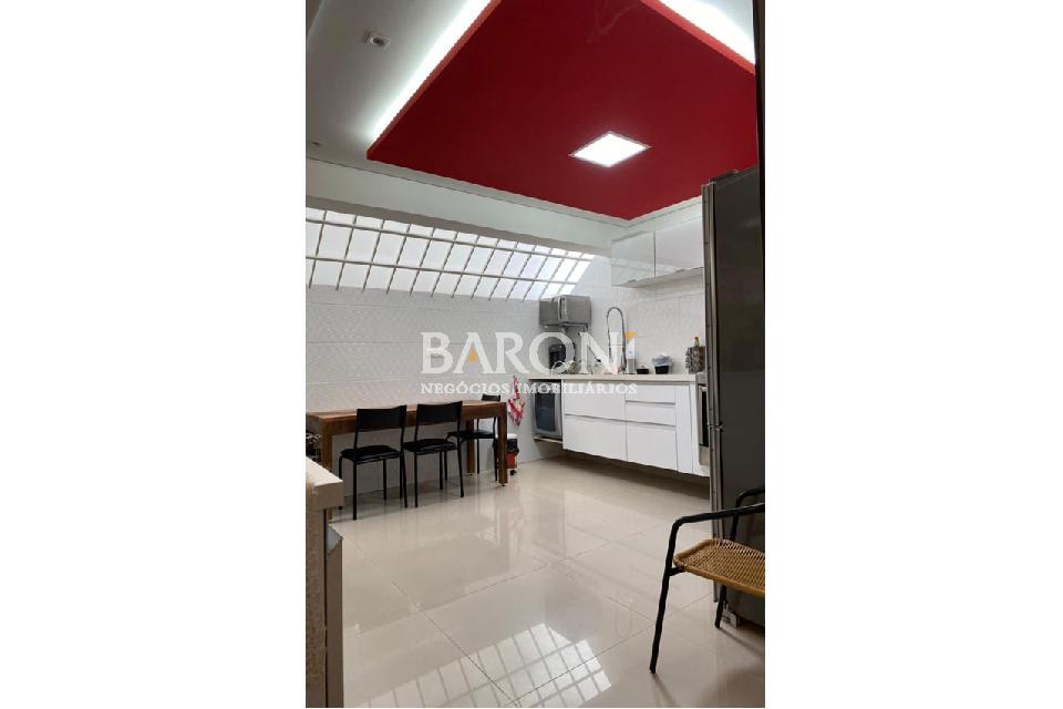 Casa - Vila Cordeiro