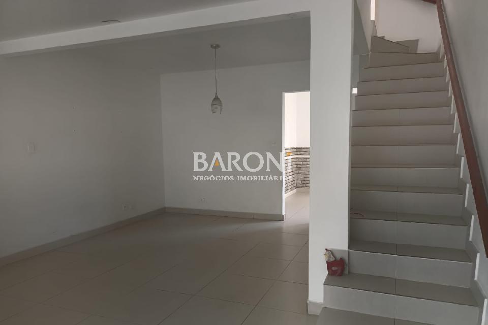 Casa - Vila Cordeiro