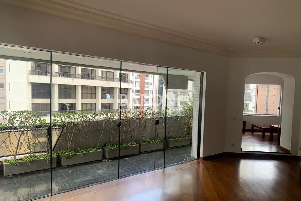 Apartamento - Jardim Paulista