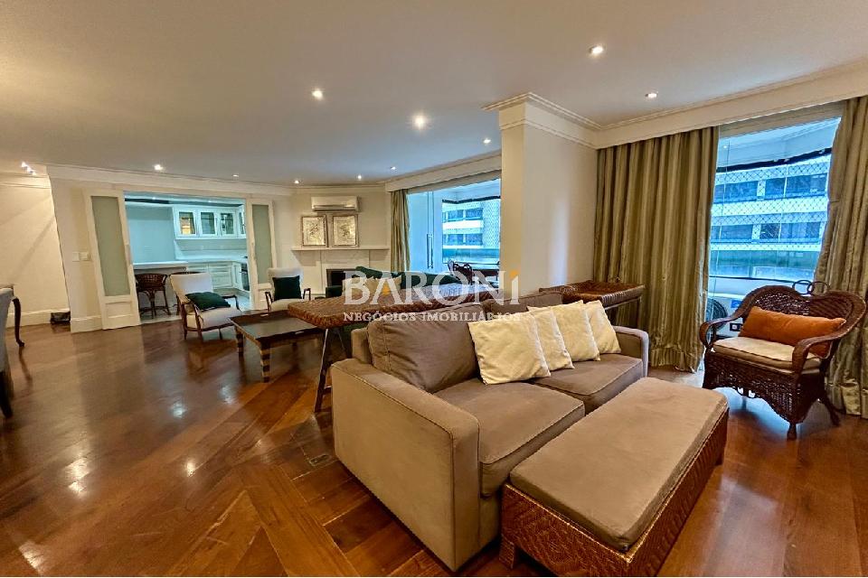 Apartamento - Moema