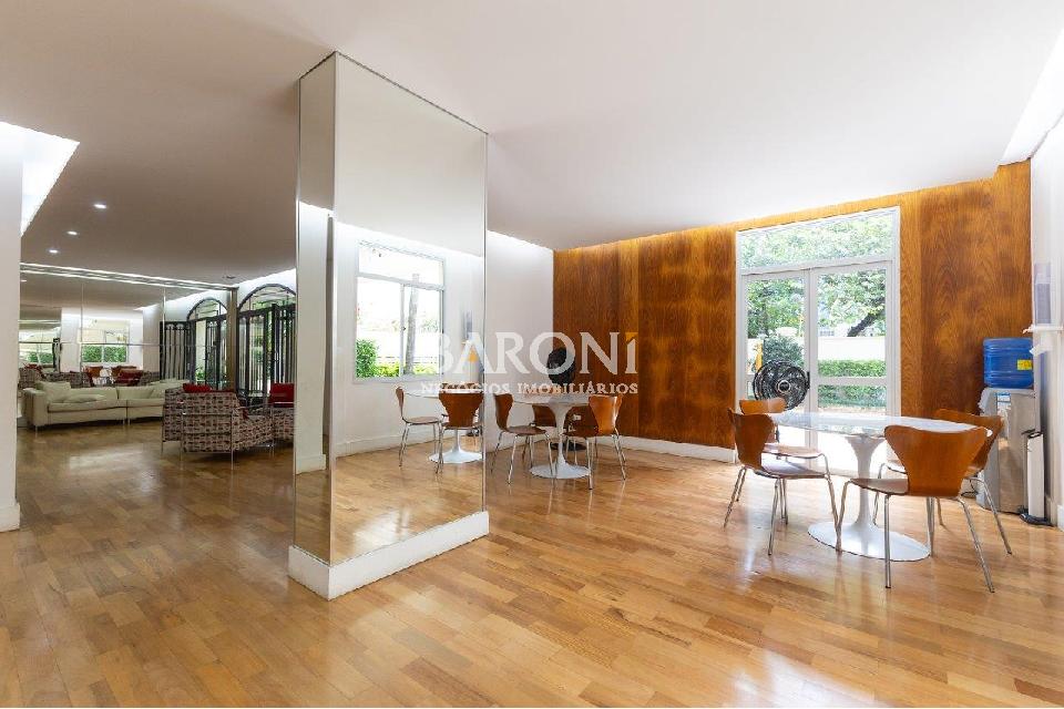 Apartamento - Moema