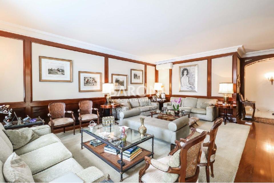 Casa - Jardim Guedala