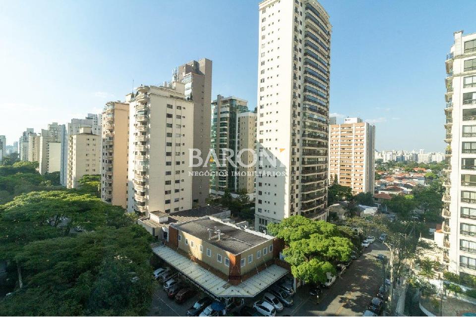 Apartamento - Campo Belo