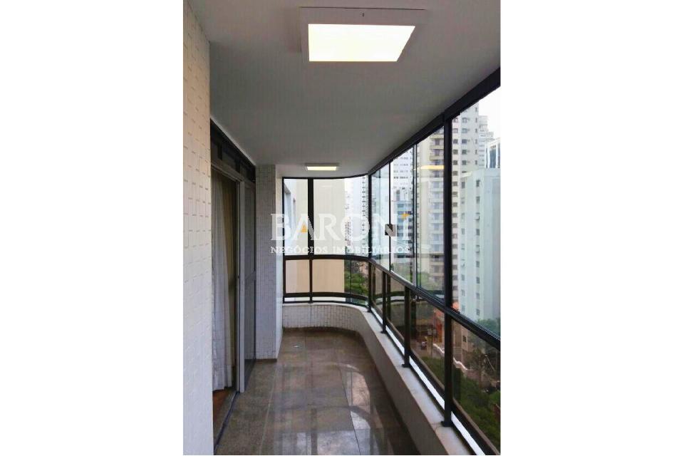 Apartamento - Jardim Paulista