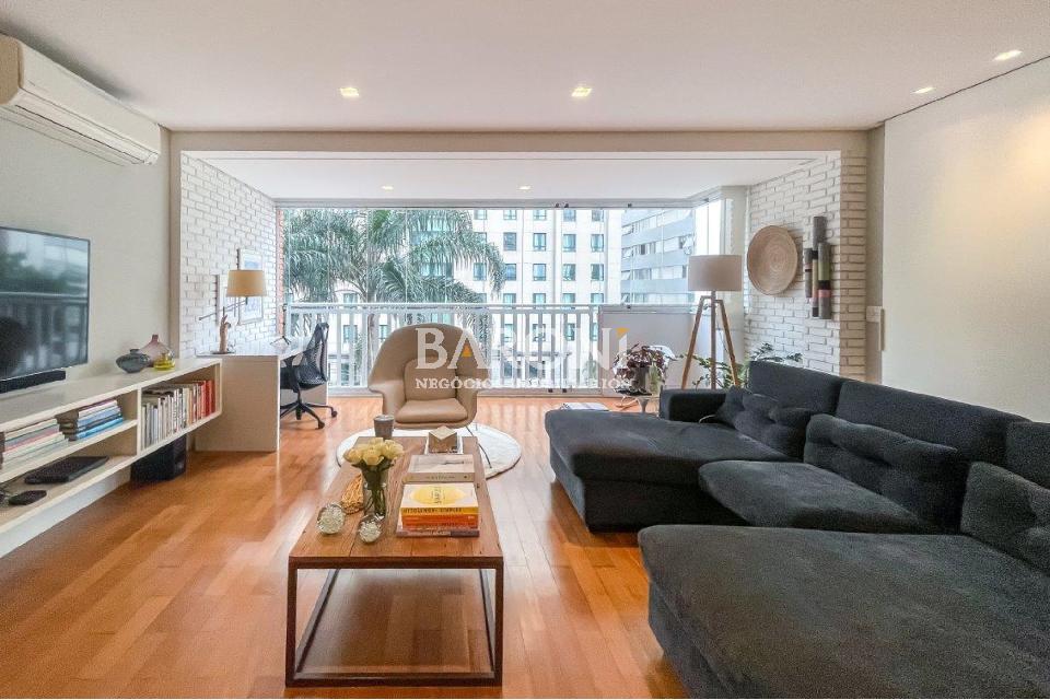 Apartamento - Jardim Paulista