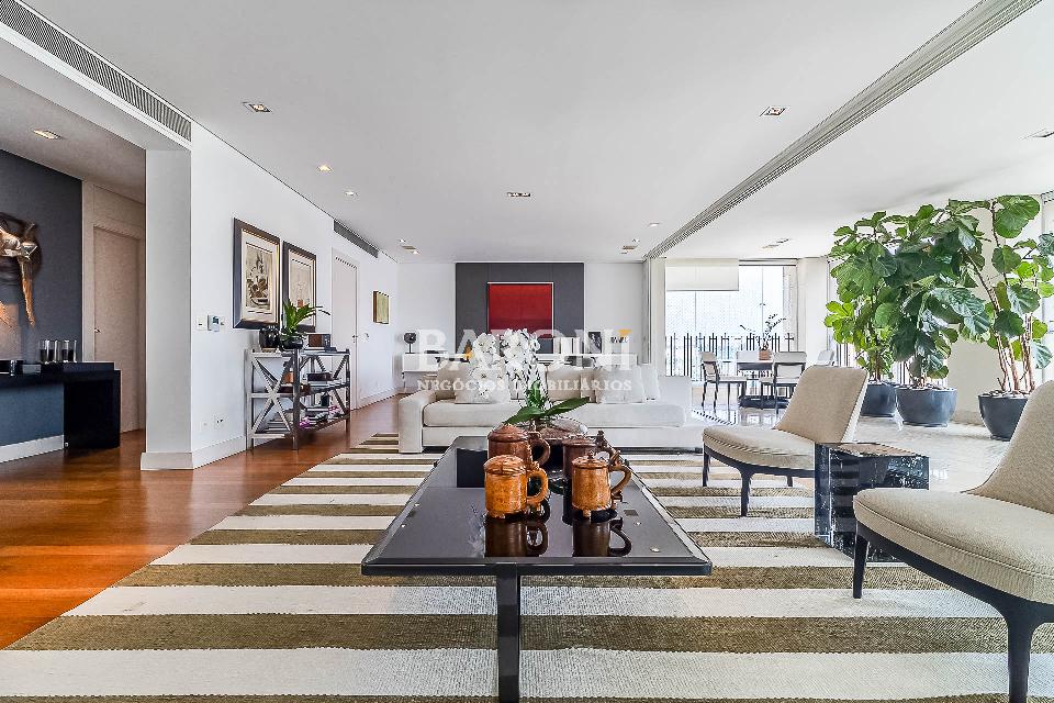 Apartamento - Itaim Bibi