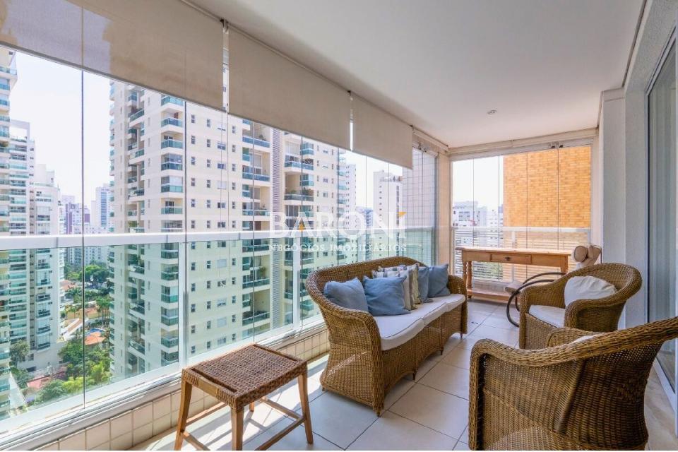 Apartamento - Campo Belo