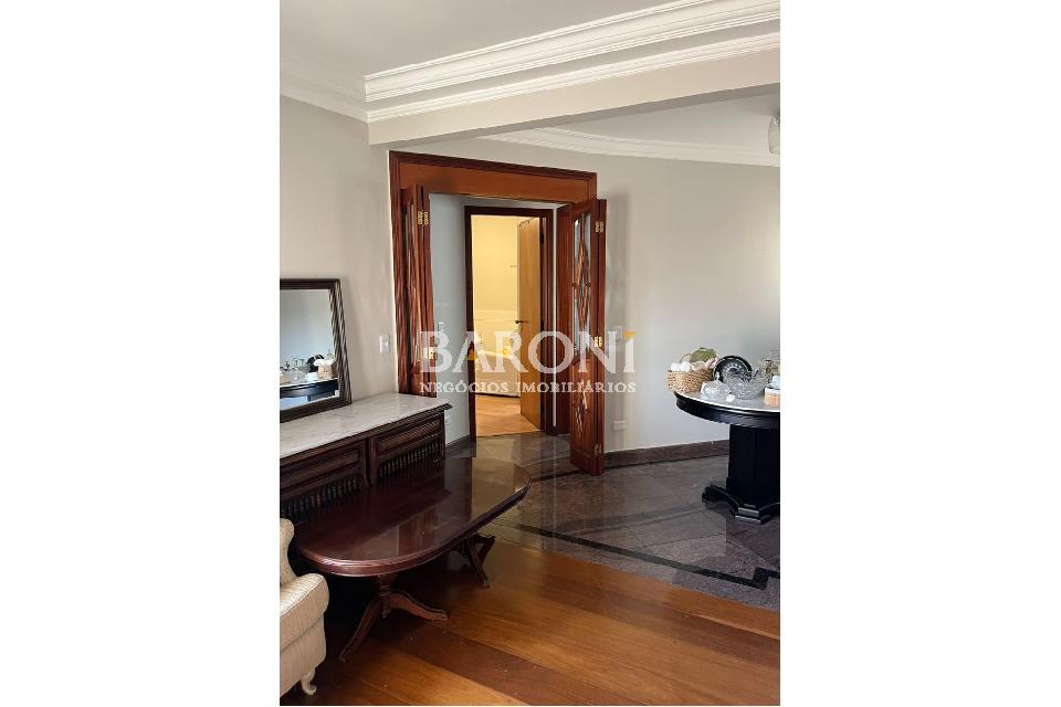 Apartamento - Campo Belo