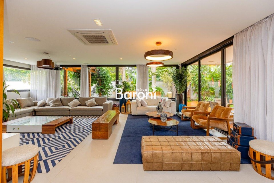 Casa - Jardim Cordeiro