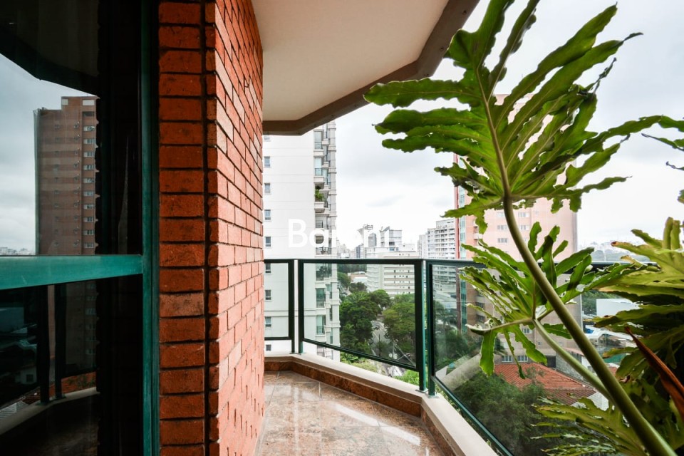 Apartamento - Moema