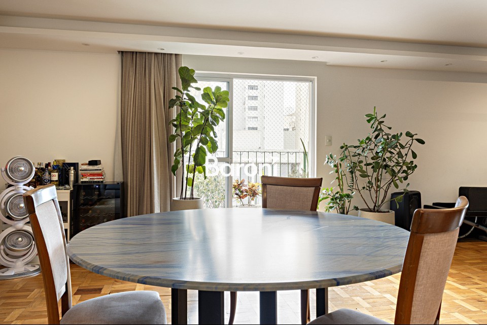 Apartamento - Jardim Paulista